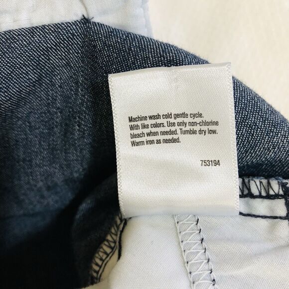 St. John's Bay Straight Leg Denim Jeans Women's Size 14 Blue Mid Rise Dark Wash - Picture 14 of 16